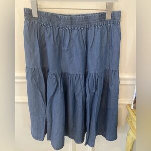 Tronjori Blue Tiered Denim Skirt Size Large NWT Knee Length